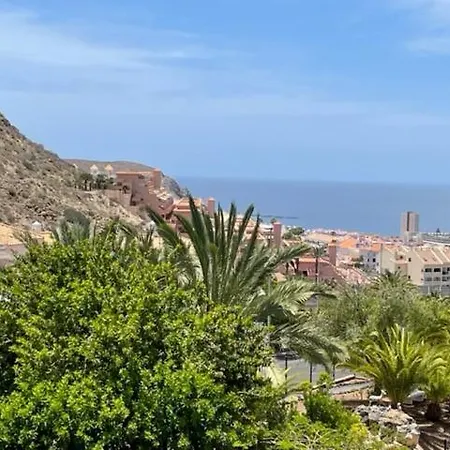 Vista Hermosa 4 *