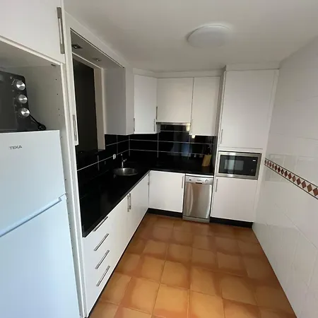 Apartment Vista Hermosa 4 *