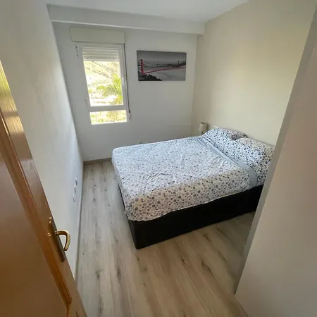 Apartment Vista Hermosa 4 *